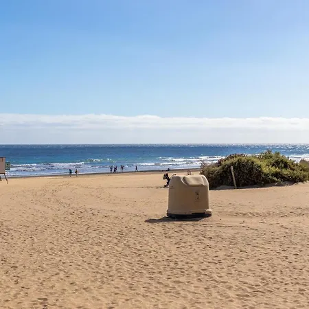 Home2book Modern Olas Blues Maspalomas, Pool アパート